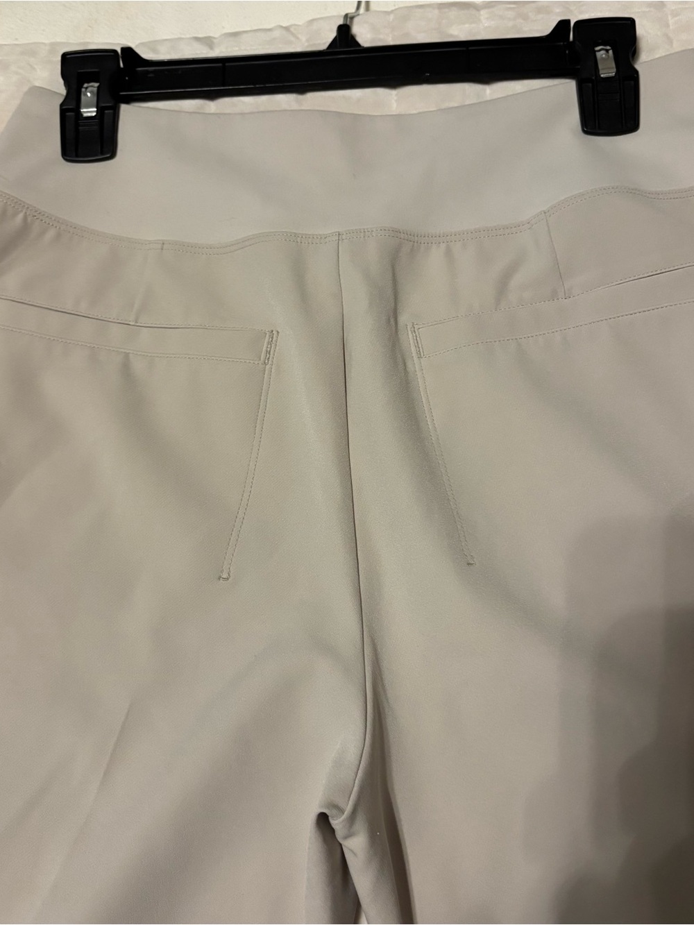 Athleta Light endless highrise
Cropped Pull-On Pants - Picture 2 of 4